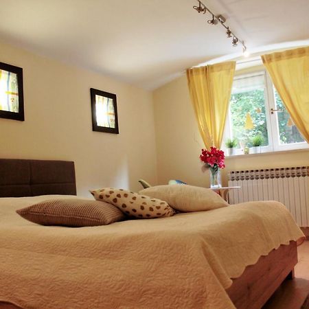 Nattache Studio Apartment Basment Zagreb Extérieur photo