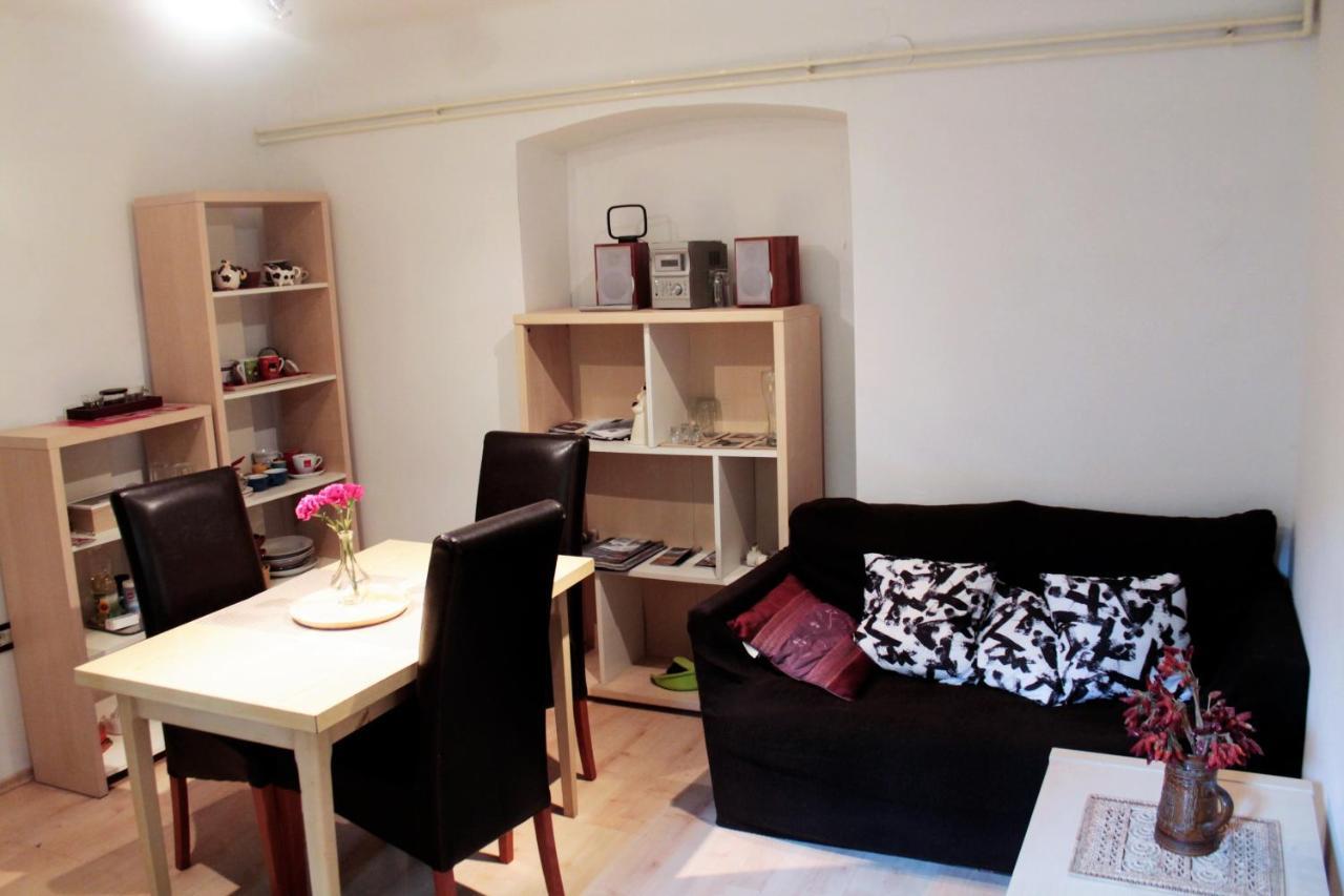 Nattache Studio Apartment Basment Zagreb Extérieur photo